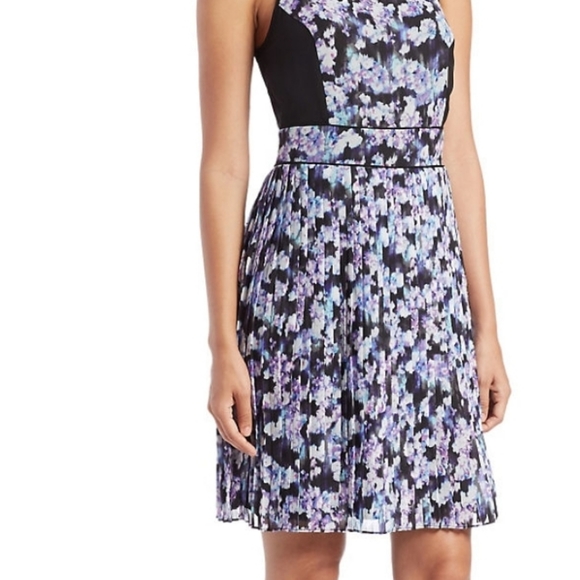 Jessica Simpson dress - Picture 3 of 8